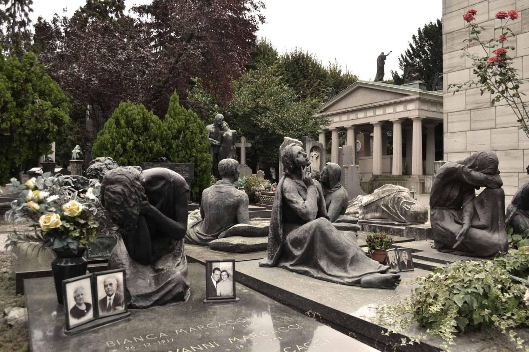 Friedhof-Mailandcpixabay
