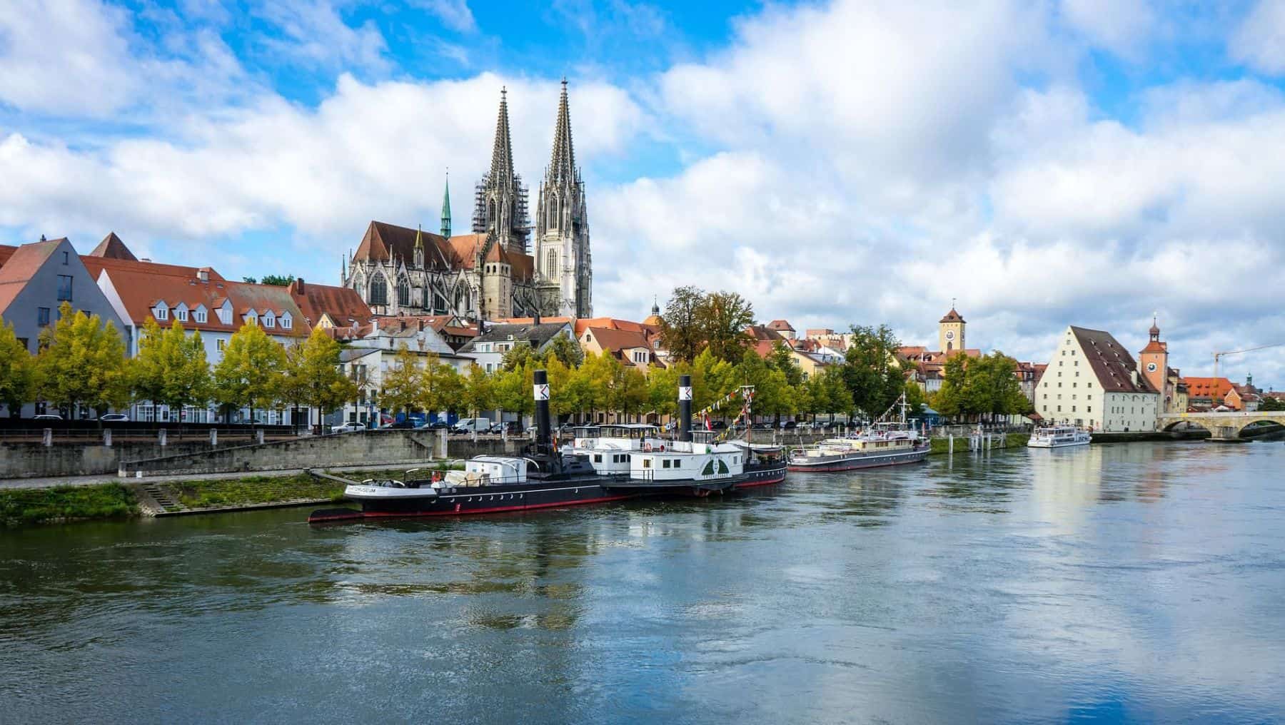 1_Riverbild-Regensburg-cpixabay